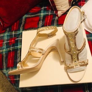 Vince Camuto Imagine Collection